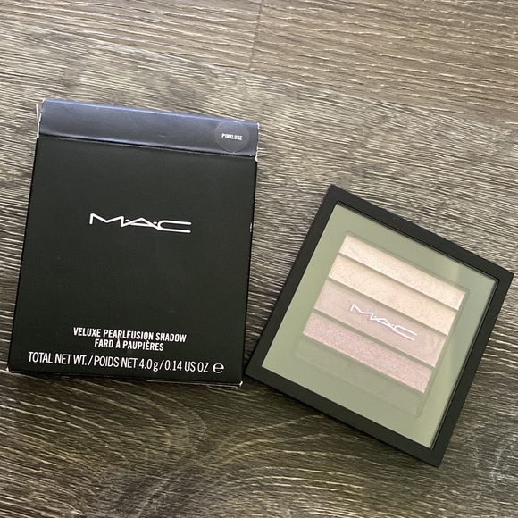 MAC Pinkluxe Veluxe Pearlfusion Eyeshadow Palette - Picture 4 of 7